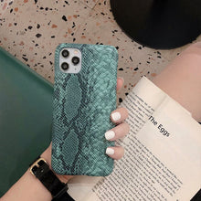 画像をギャラリービューアに読み込む, パイソン iPhone case